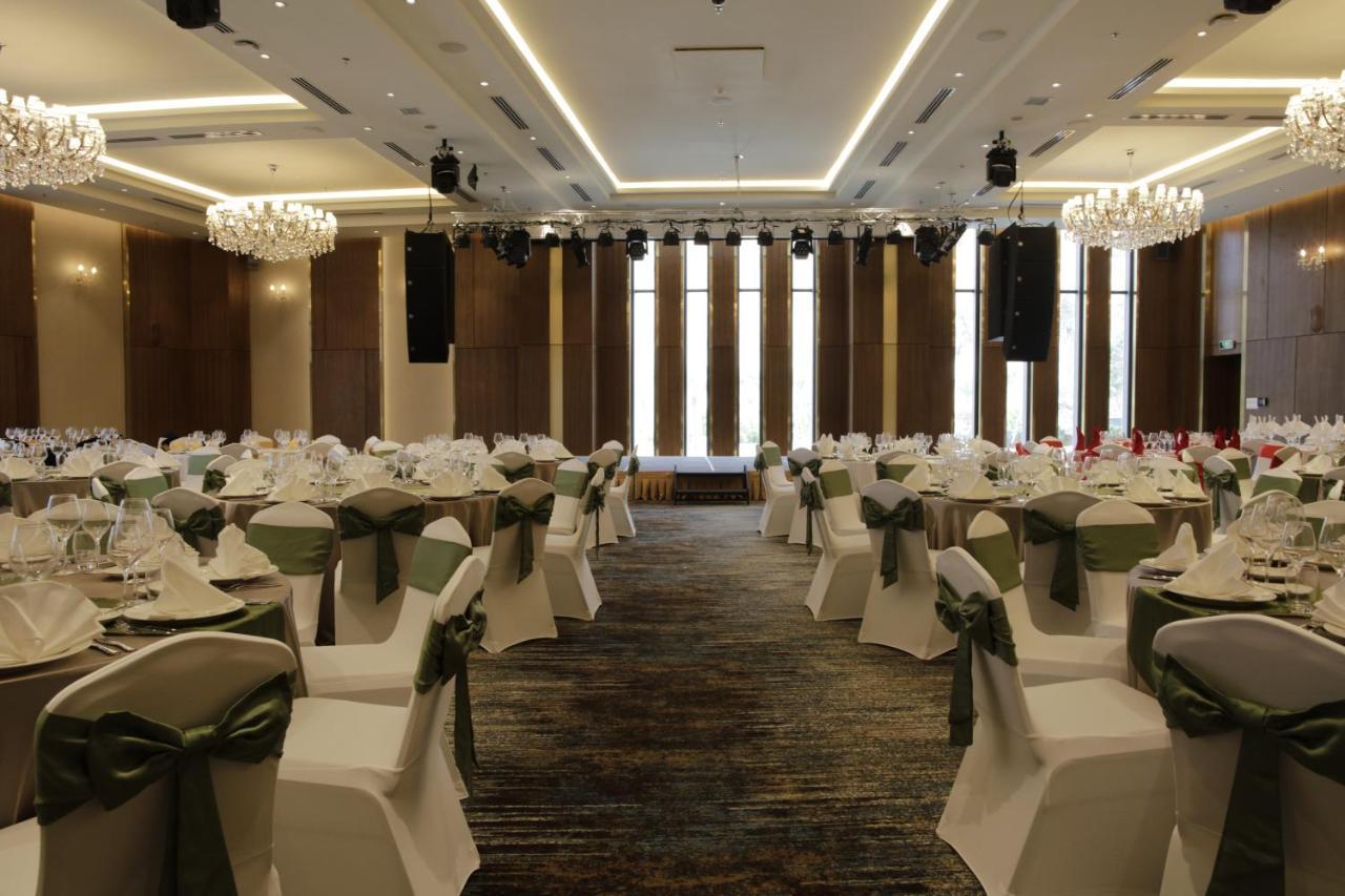 Wyndham Grand Kn Paradise Cam Ranh Esterno foto