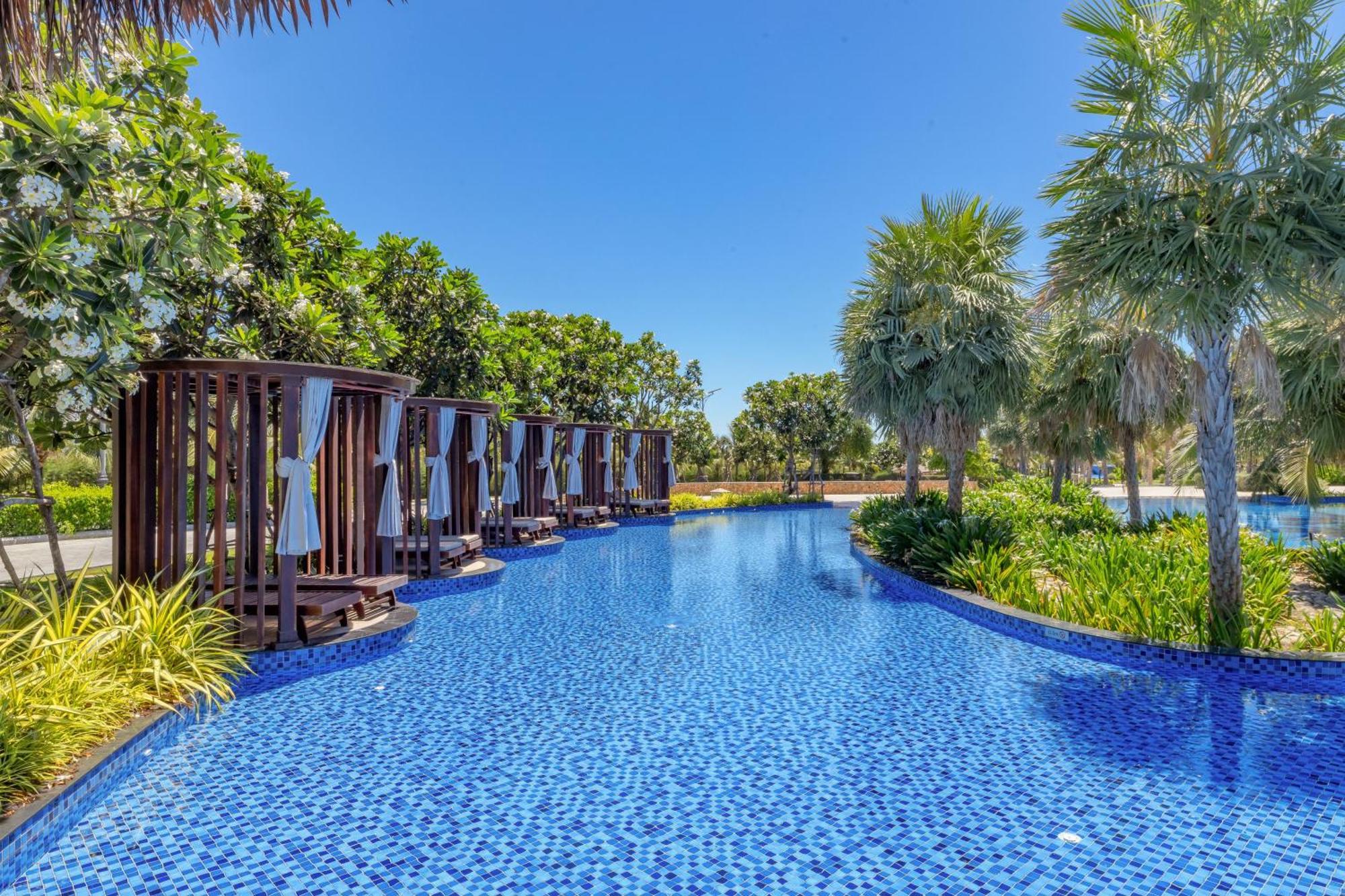 Wyndham Grand Kn Paradise Cam Ranh Esterno foto